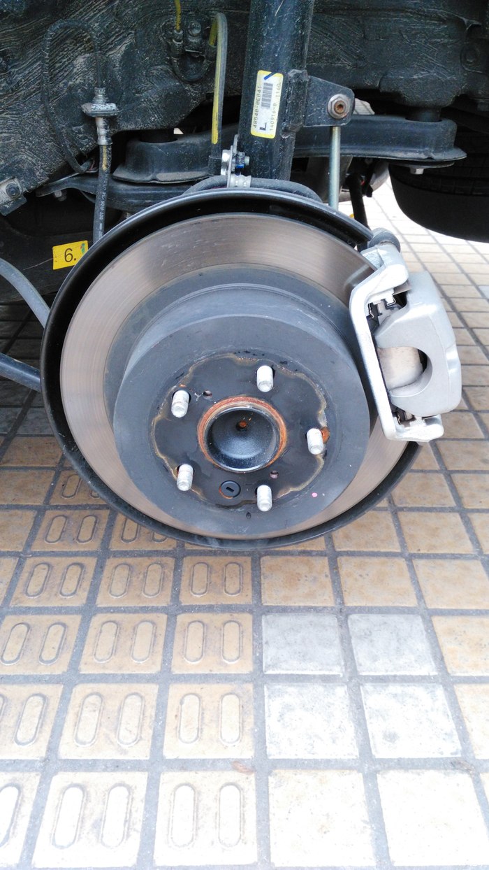 【图】新车轮轴有生锈正常么?_汉兰达论坛_汽车之家论坛