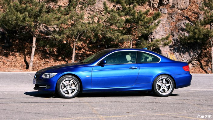 宝马3系coupe双门轿跑不跟随不妥协,延续曾经的经典