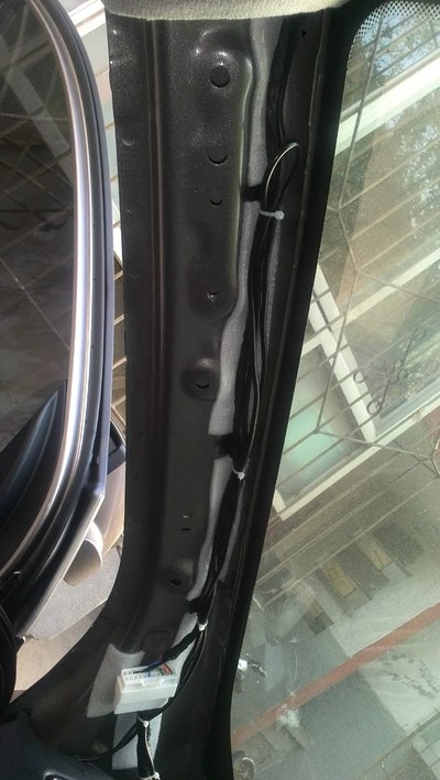 小三a柱异响问题