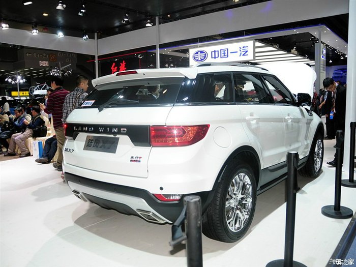 8253 | 回复: 50 陆风x7论坛 【高清无码】2015年上海车展x7实拍,手机