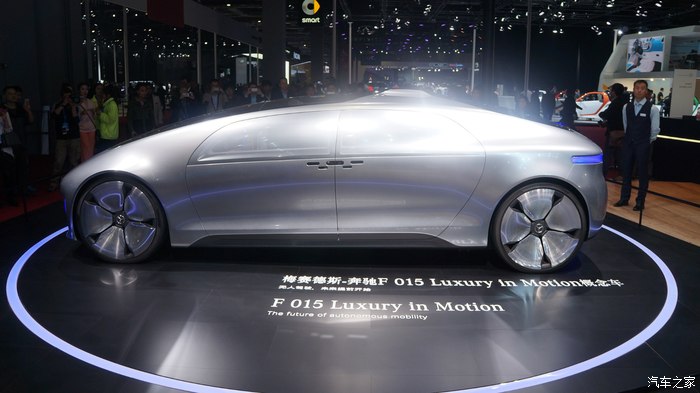 克洛泽车展探馆上海车展走马观花看概念车擦边球和950mv