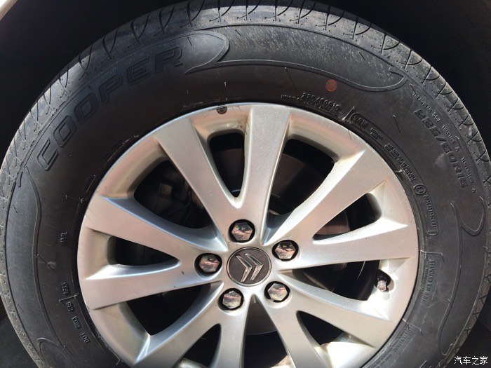 换轮胎了,固铂c7