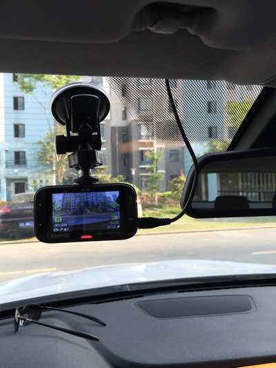 自己动手,行车记录仪无损走线_宝马x3论坛_手机汽车之家