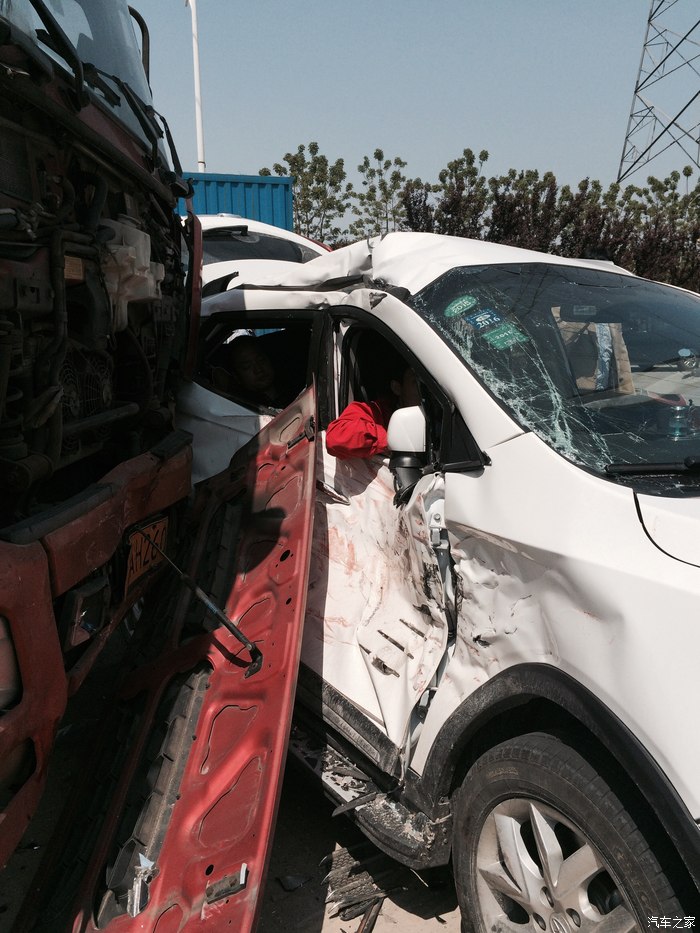 【图】s3严重车祸_瑞风s3论坛_汽车之家论坛