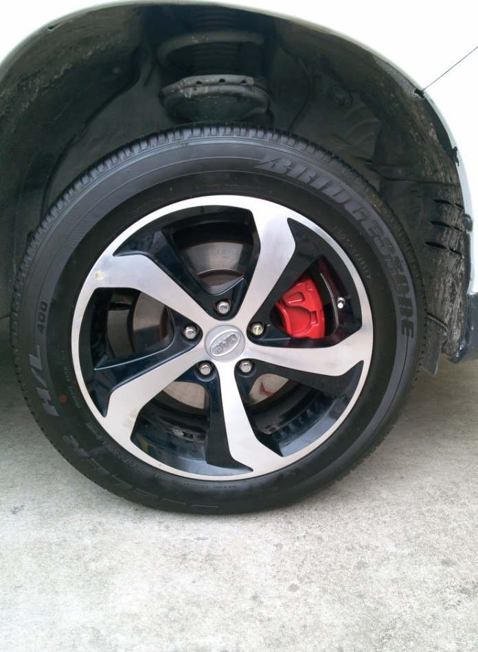 又一弹比亚迪s6改装s7轮毂