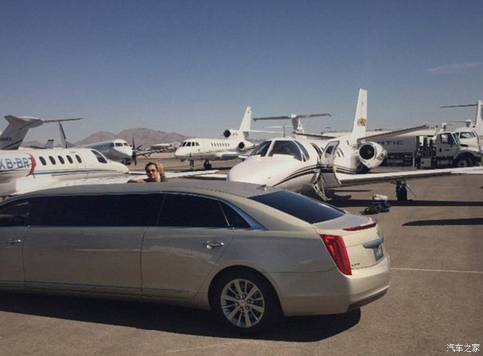 看看美国土豪的xts加长版