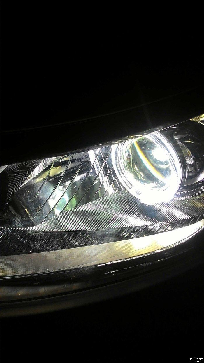15款k2 原车卤素双光透镜 改装海拉5双光透镜