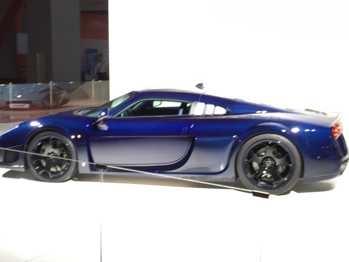 巴博萨,奔驰高端品牌,是不是奔驰差不,哈哈.