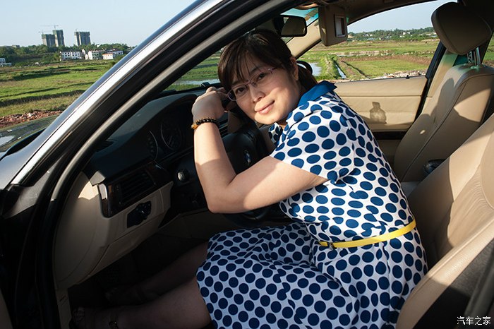 一手老婆当二手宝马车模