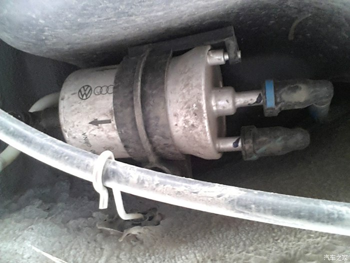 [握手]大众2014新宝来,汽油滤清器进油,回油管如何区分?