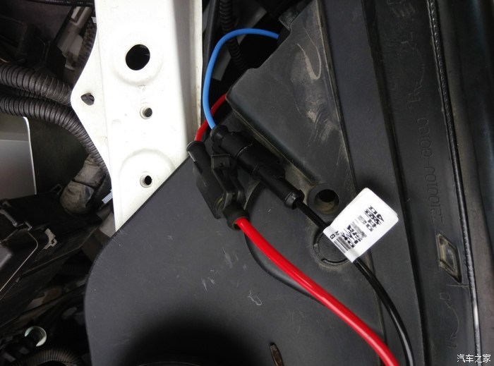 小六改装一体化氙气近光灯