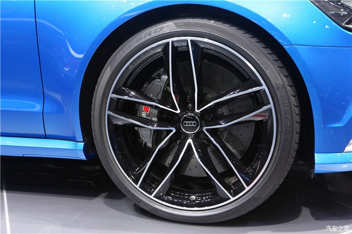 上海车展奥迪运动版本及高性能车型大集合