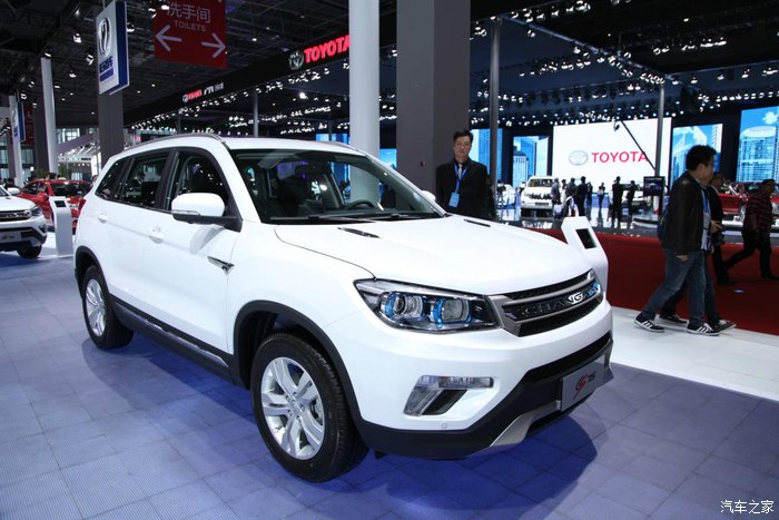 上海车展奔腾x80专业车主的非专业直播第二天