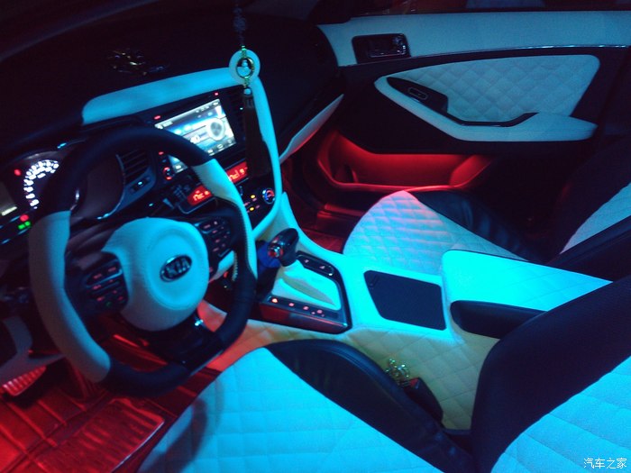 k5最牛改装内饰4月20号车窗被砸申请加精