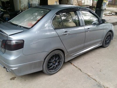 今天没下雨.照下来.夏利n5改装相.