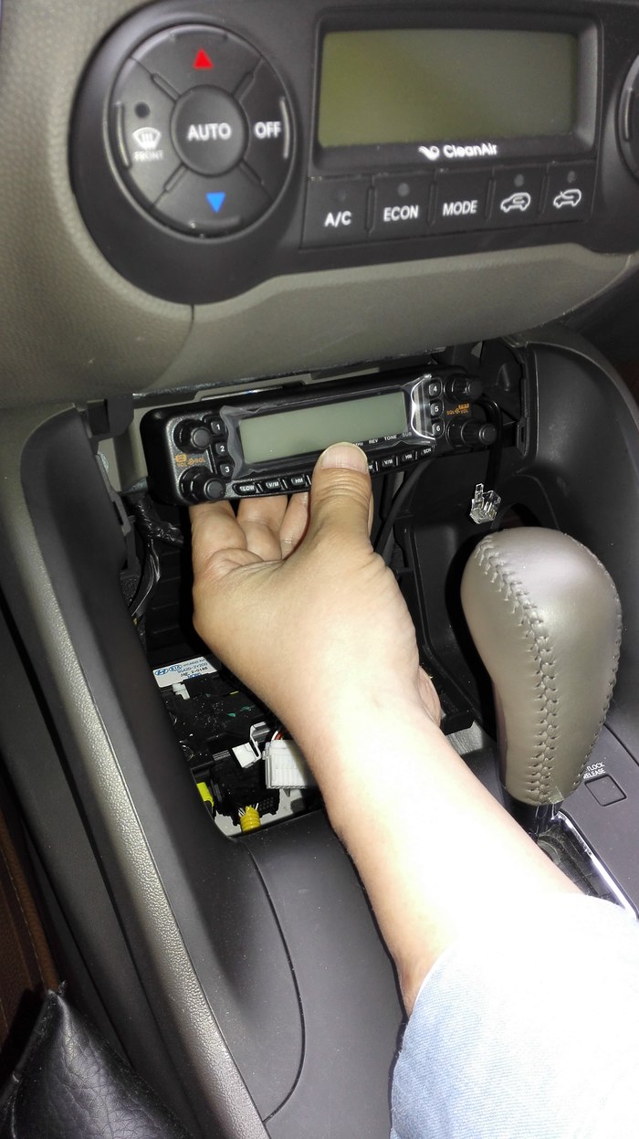 北京现代ix35安装车载对讲机现场直播