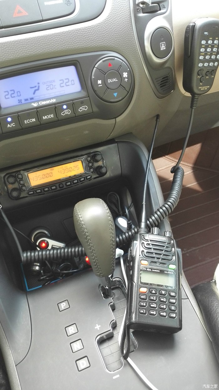 北京现代ix35安装车载对讲机现场直播