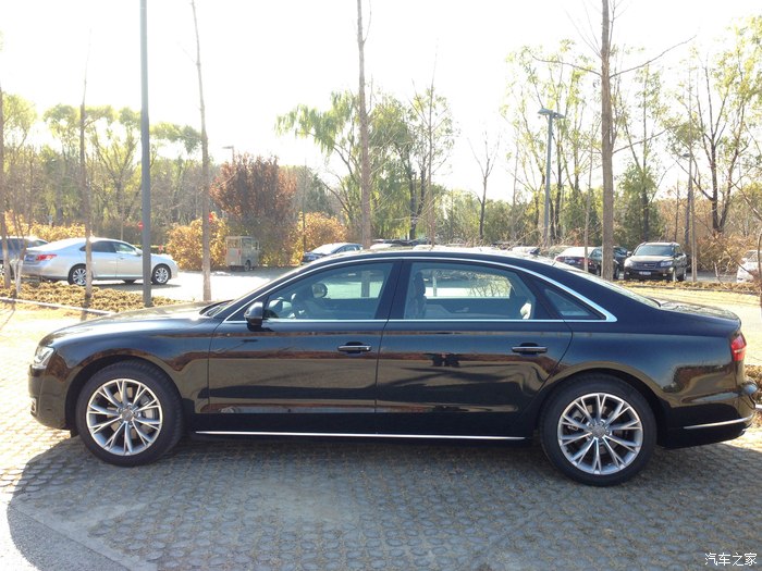 圆了儿时梦迟来的奥迪a845tfsi提车作业附送百公里加速视频