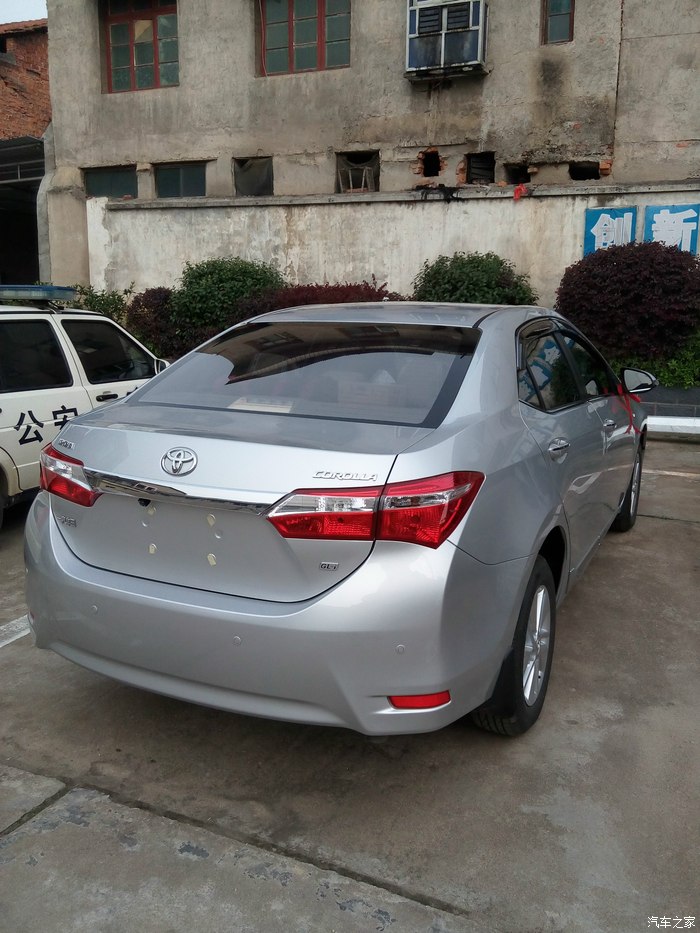 迟到16自动挡银色卡罗拉提车作业和行驶2900多公里油耗