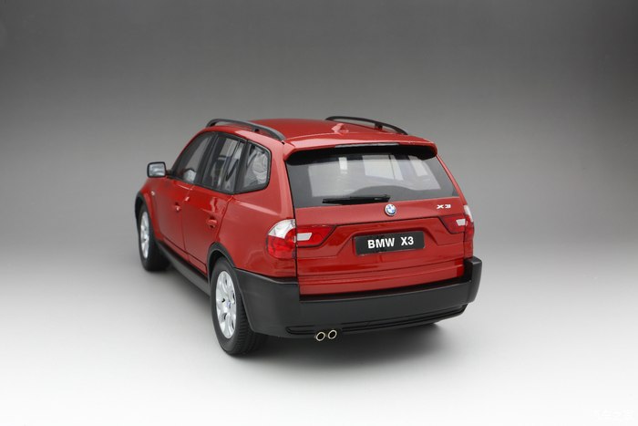 老冯模型宝马x3e83