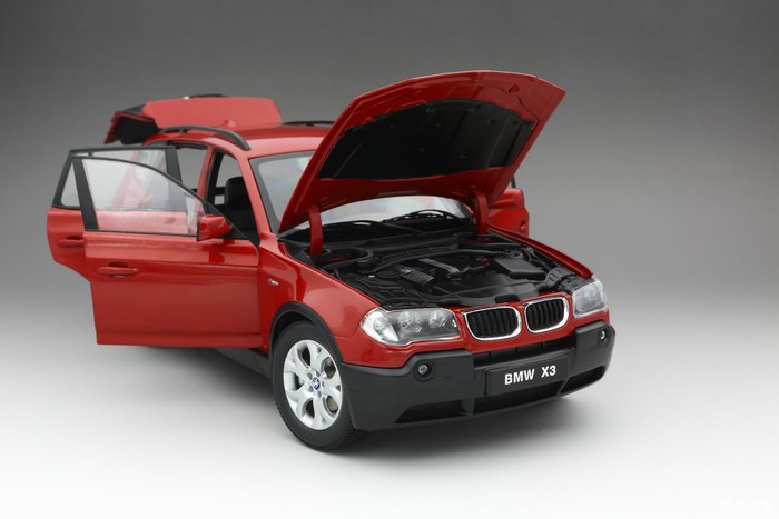 老冯模型宝马x3e83