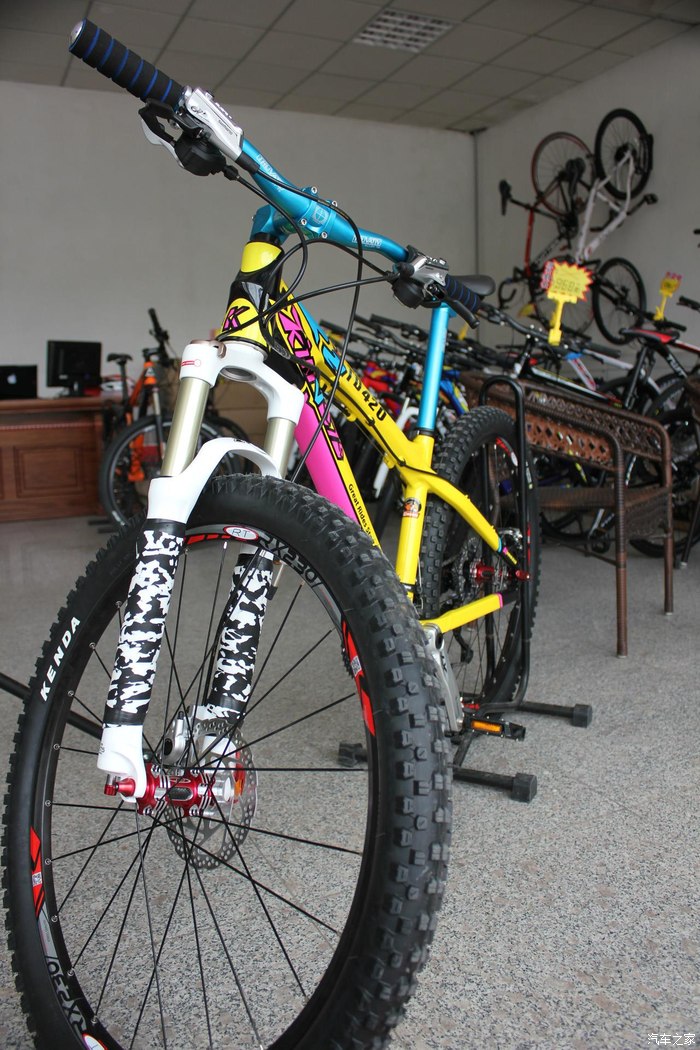 屌丝第一次组装山地自行车每天更新