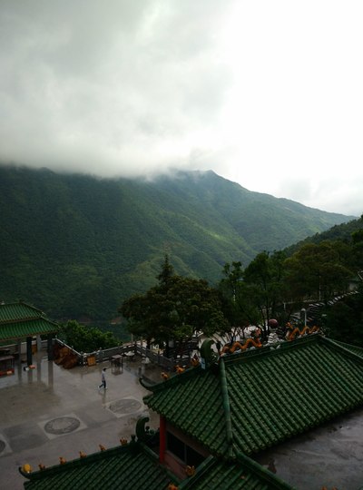 惠州惠东县南山龙岩寺一日游