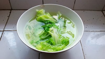 8,无油无盐的——素煮白菜汤
