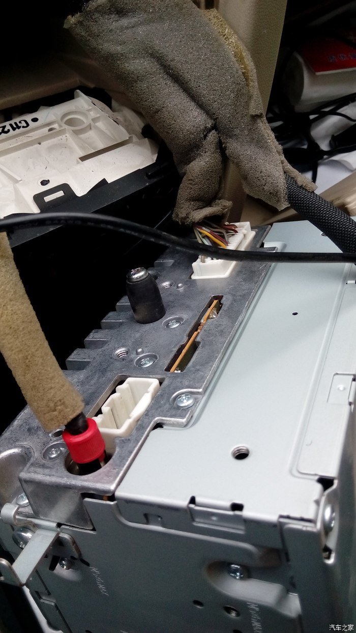 马自达3自己diy安装aux线