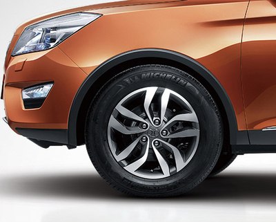 x65大白 自动精英 (开车启动时有异响吱吱)大灯特别不亮