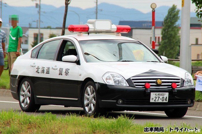 第一第二代天籁警车