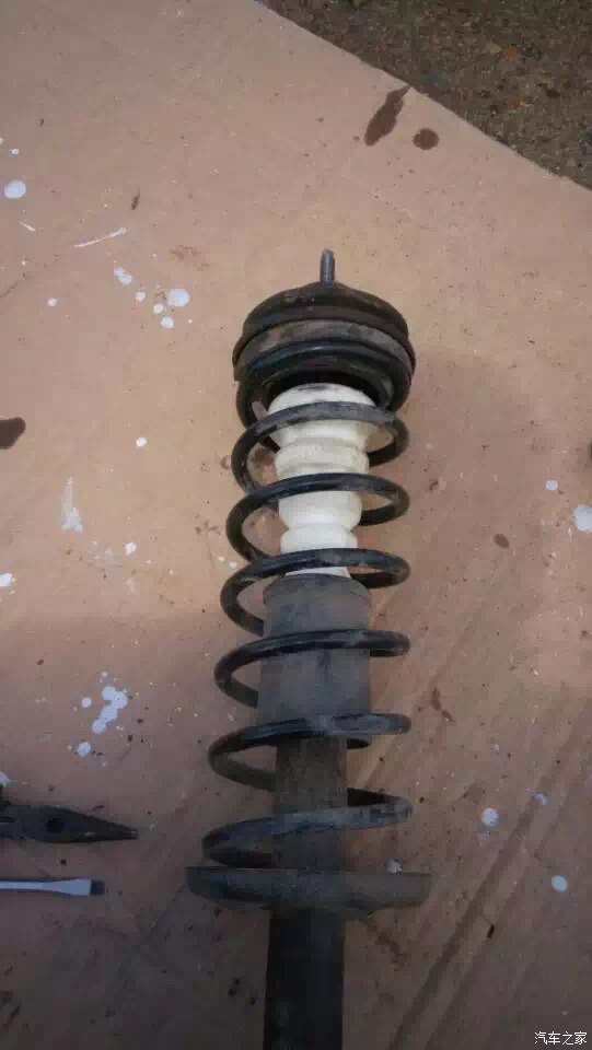 10捷达换后减缓冲块