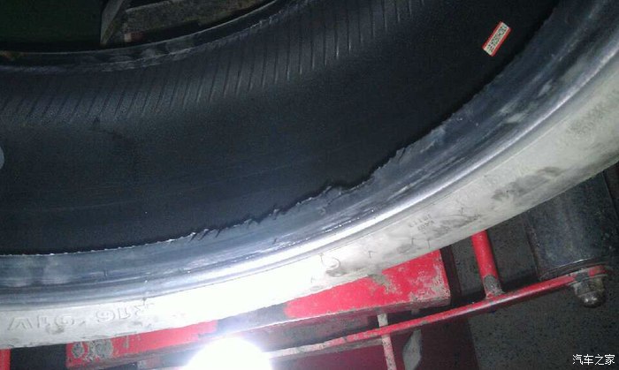 关于轮胎趾口胎口损伤懂的请帮助看一下先谢谢了