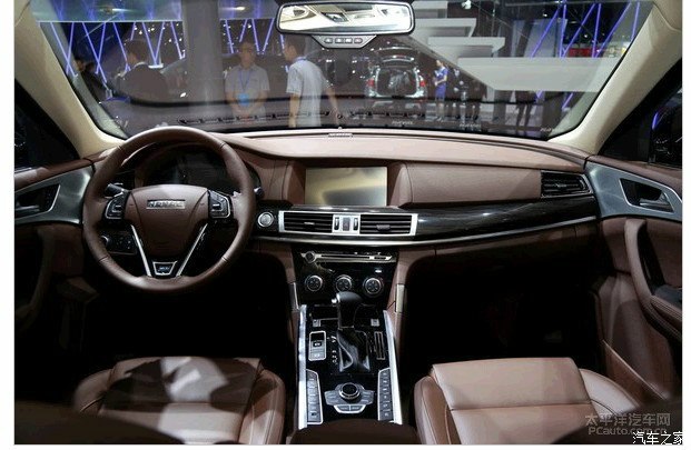 h8也有h7式的咖啡色内饰!