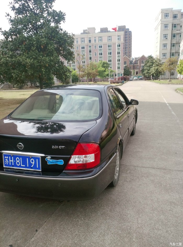 宁波,个人转让2003款日产尼桑蓝鸟2.0自动挡2.2万元