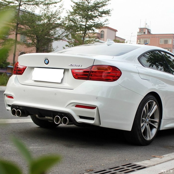 428改排气包围效果重点是屁股