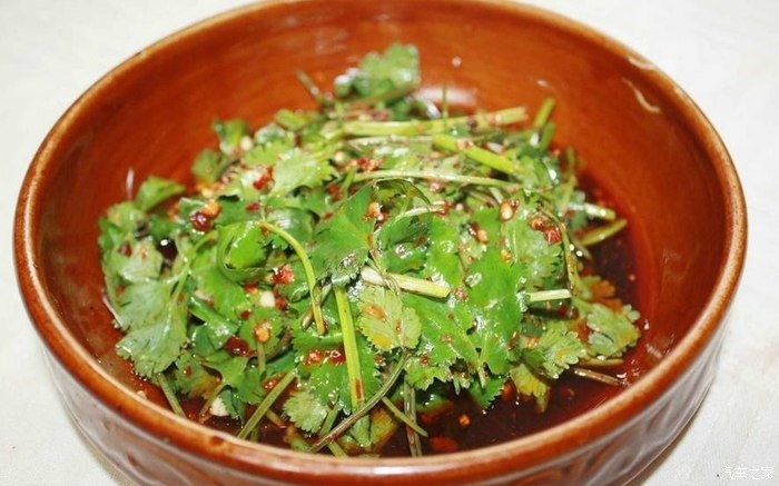 【图】被很多人嫌弃的美味——凉拌香菜_美食论坛_汽车之家论坛