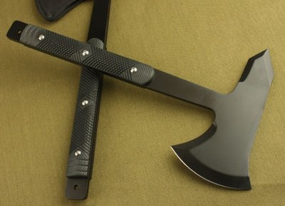 2015/06/10 19:56:21 发表在 双刃剑,容易伤到自己,买把日本小太刀