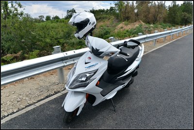 【提车】光阳-雷霆王(rck) 可能是最好的踏板之一