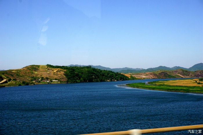 河流和水渠挺多的