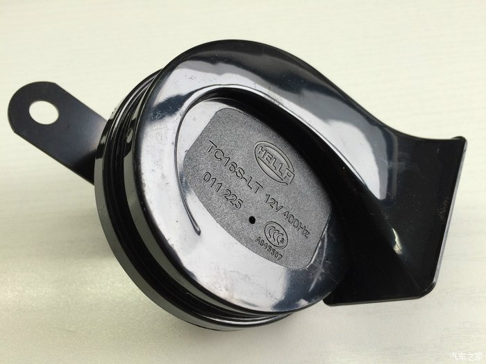 武汉凯越3年的原车喇叭坏了换原装接口海拉蜗牛喇叭