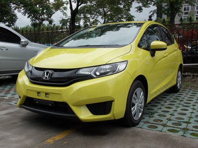 14款本田飞度新月黄(小黄)提车作业