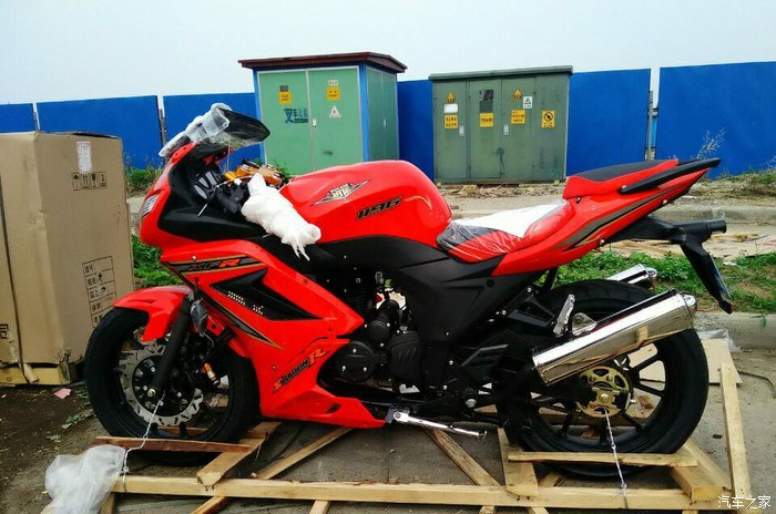 玩过五菱宏光了玩一下摩托车精彩大图放送