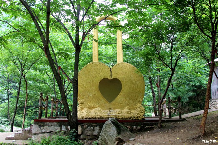 河南栾川樊梨花寨养子沟