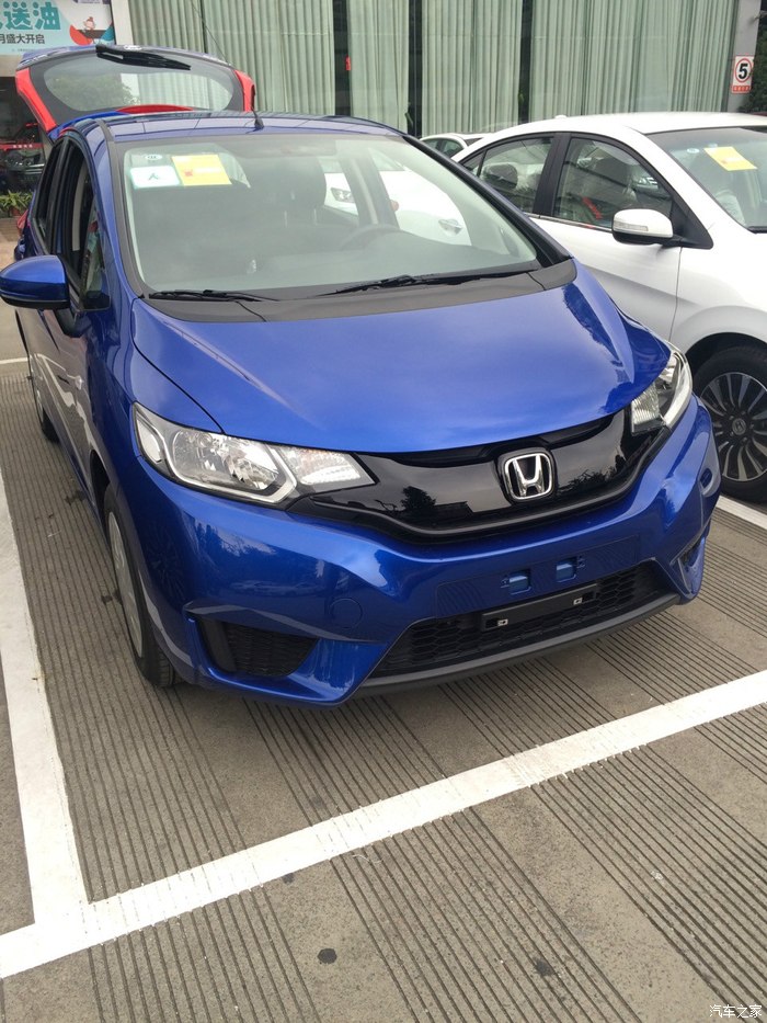 成都飞度海洋蓝818求认证轮毂贴纸小装饰