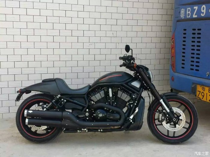 【图】暗夜战士-夜路德_哈雷摩托车论坛_汽车之家论坛