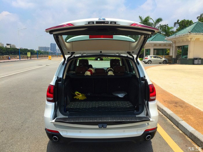 新提宝马x5领先,万字百图!唠唠用选车,及装饰改装