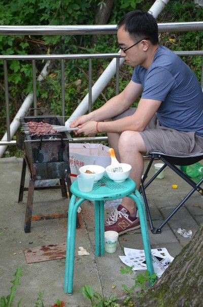 好兄弟沣峪口九龙潭分水岭农家烧烤一日游