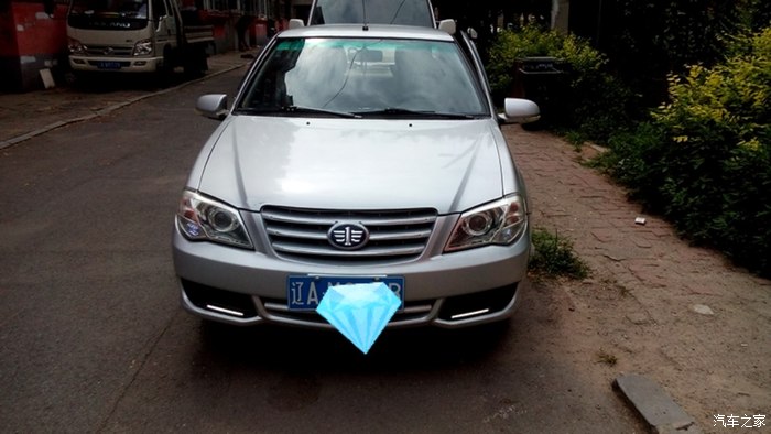 12款夏利n313年1月值多少钱